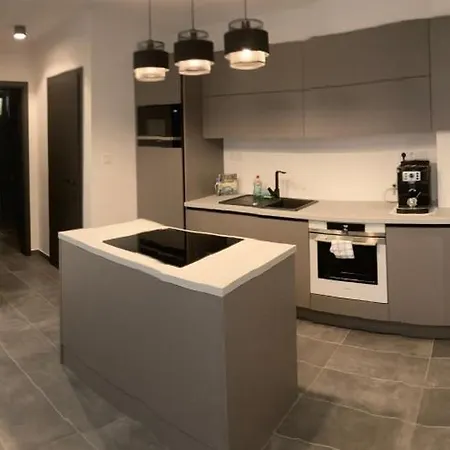 Swiss Star Apartment Mosonmagyarovar Exterior photo